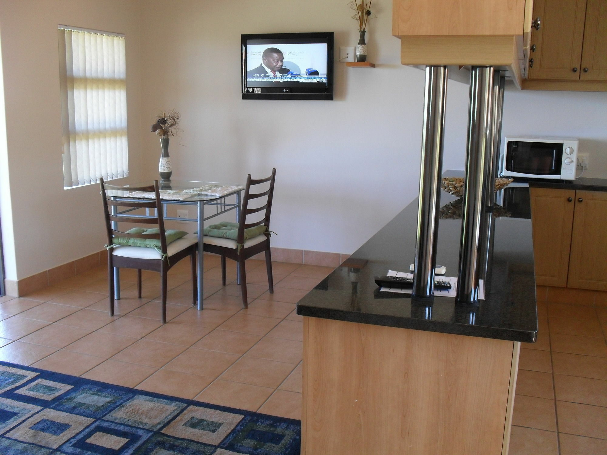 8 Royal Palm B&B Umhlanga Rocks Εξωτερικό φωτογραφία